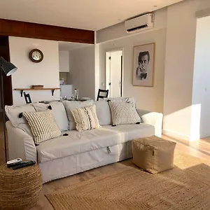 https://pine-apartment.hotels-lisbon-portugal.com