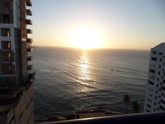 Apartamento Edificio Marina del Rey Cartagena