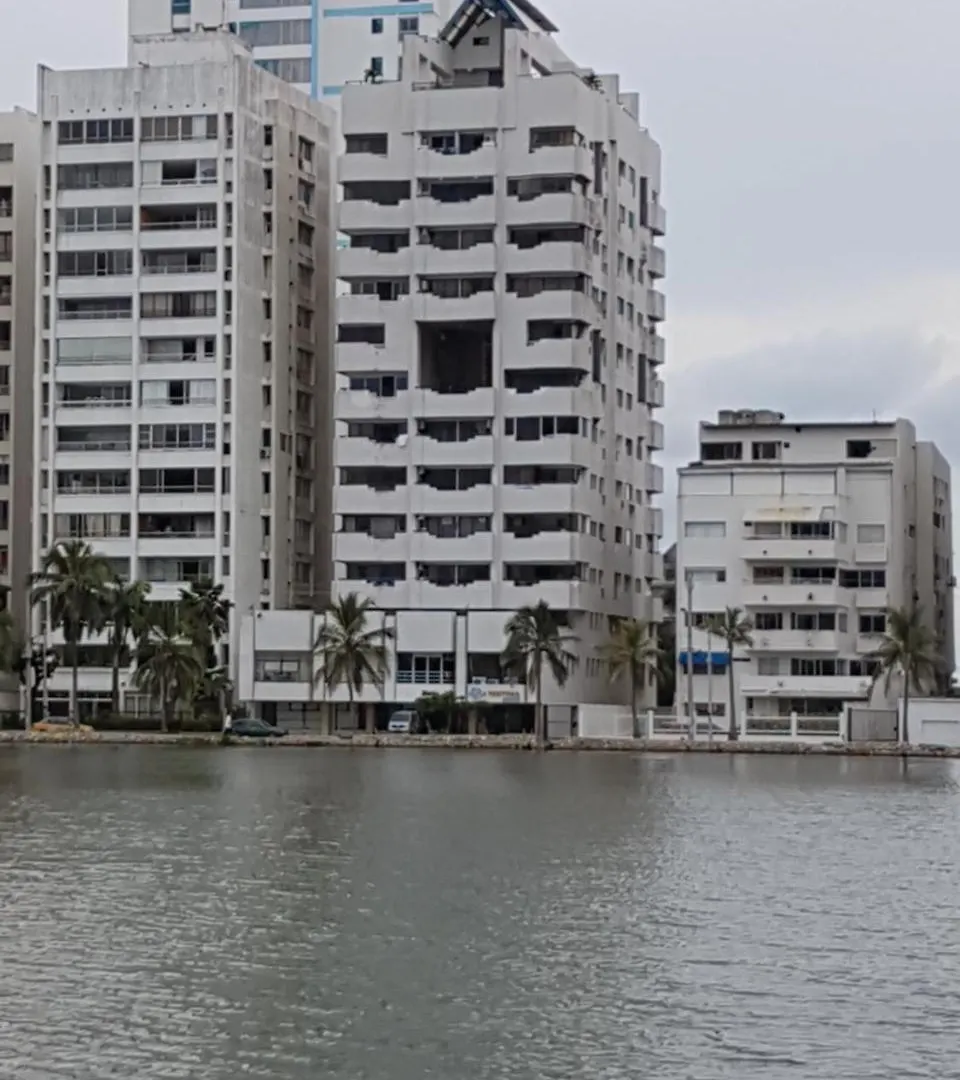 Apartamento Edificio Marina del Rey Cartagena 0*,